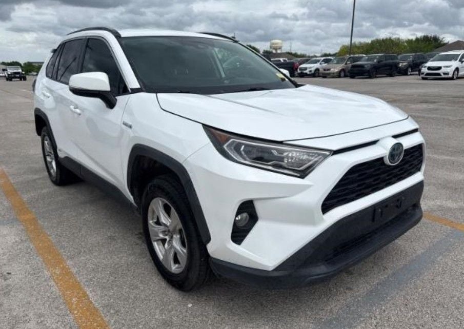 2020 Toyota RAV4 Hybrid XLE