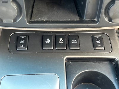 2014 Nissan Armada Platinum