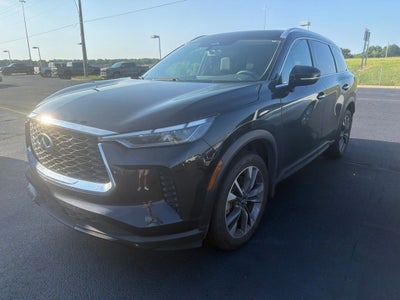 2023 INFINITI QX60 LUXE