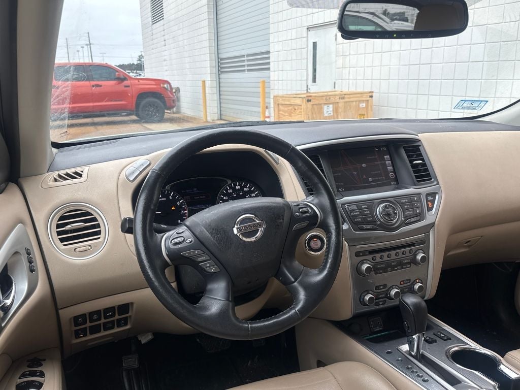 2020 Nissan Pathfinder SL