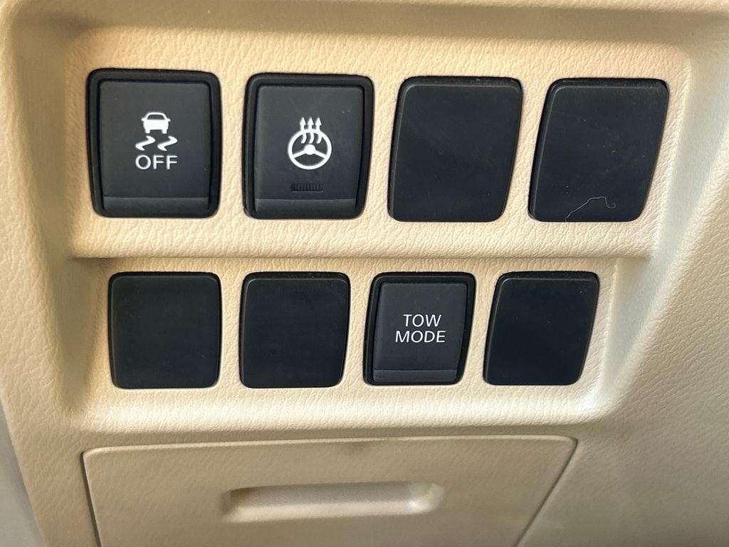 2018 Nissan Pathfinder SV