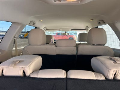 2018 Nissan Pathfinder SV