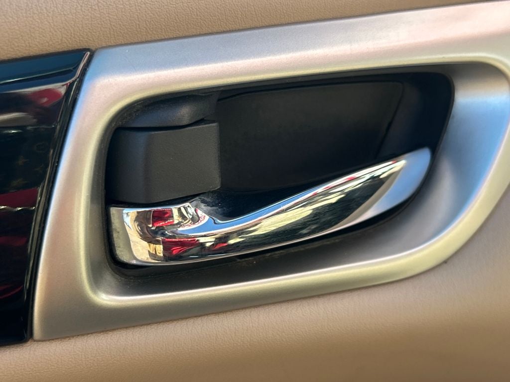 2018 Nissan Pathfinder SV