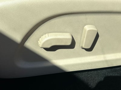 2018 Nissan Pathfinder SV