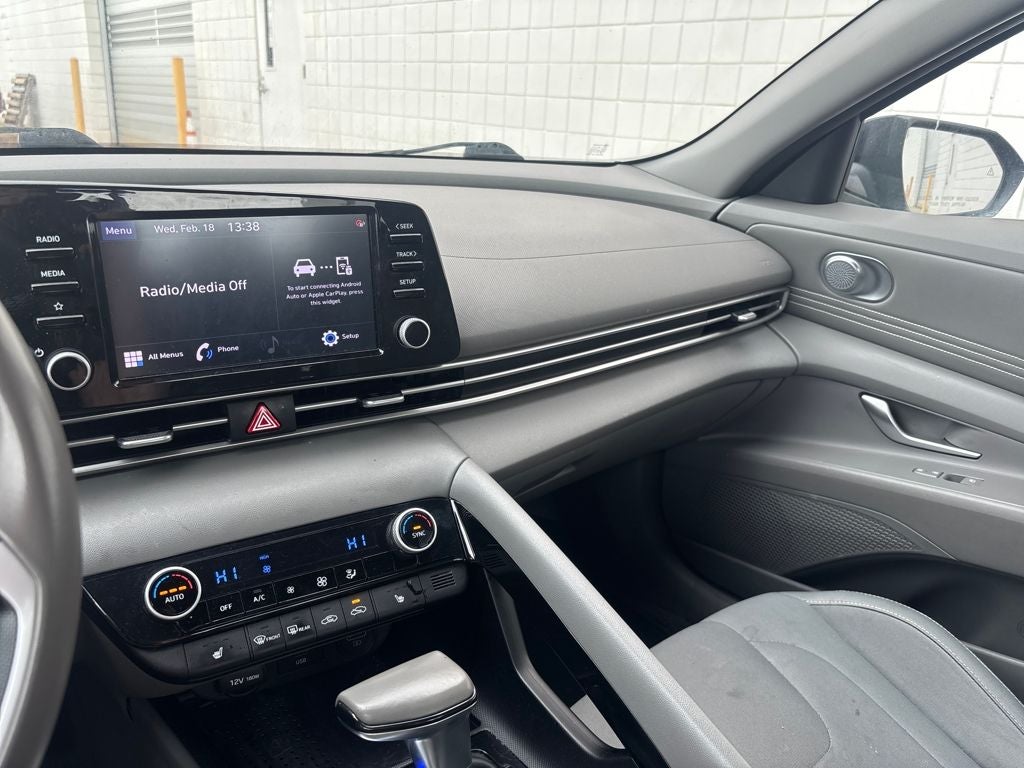 2022 Hyundai Elantra SEL