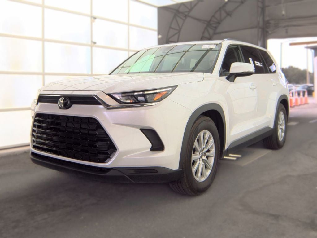 2025 Toyota Grand Highlander XLE