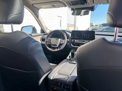 2025 Toyota Grand Highlander Platinum