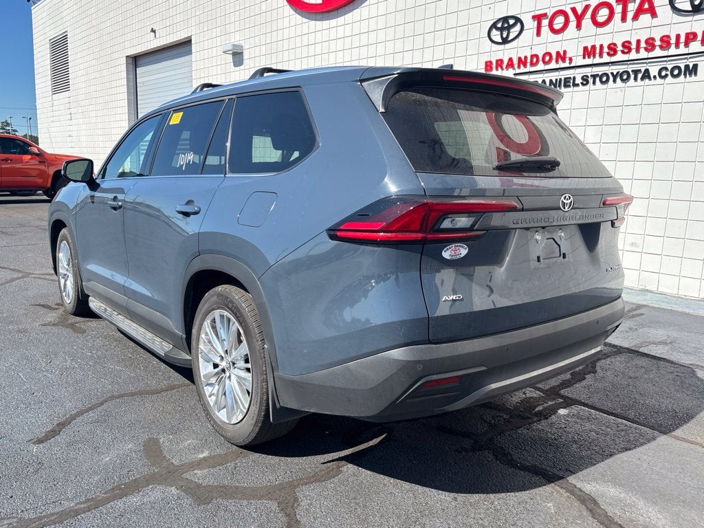 2026 Toyota Grand Highlander Platinum