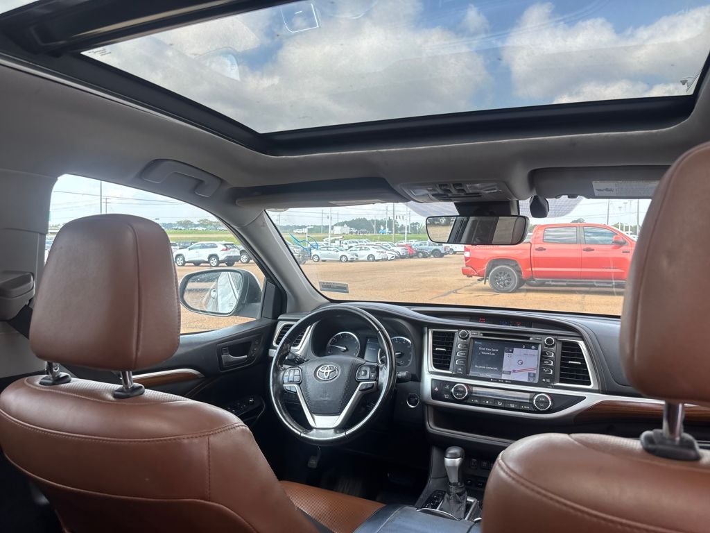 2017 Toyota Highlander Limited Platinum