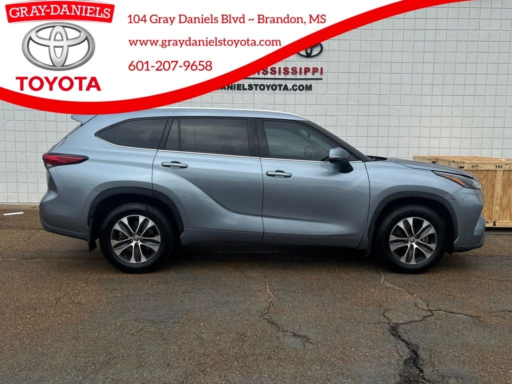 2021 Toyota Highlander XLE