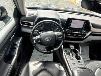 2021 Toyota Highlander XLE