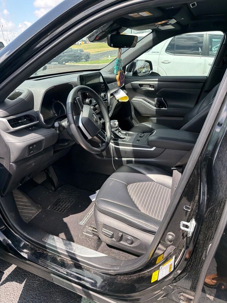 2024 Toyota Highlander XSE