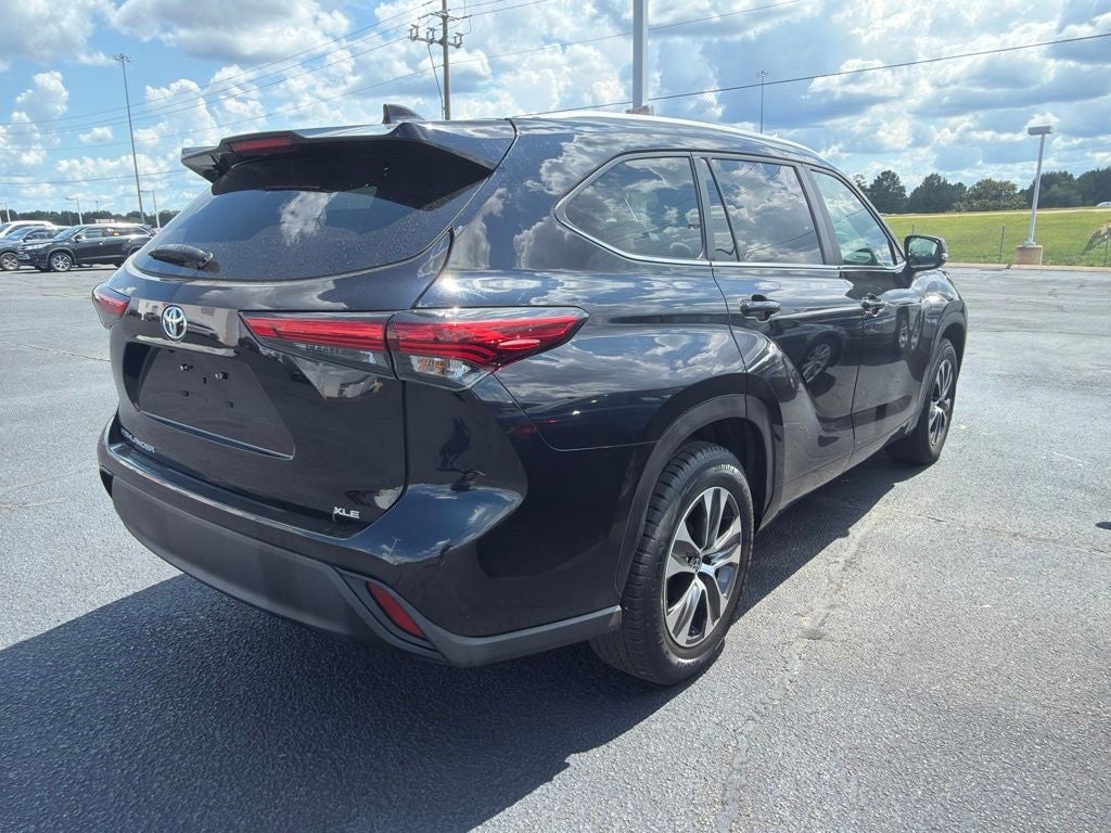 2023 Toyota Highlander XLE