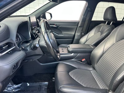 2024 Toyota Highlander XSE