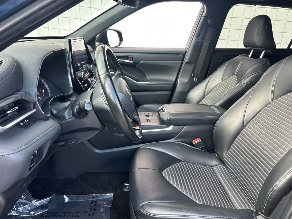 2024 Toyota Highlander XSE