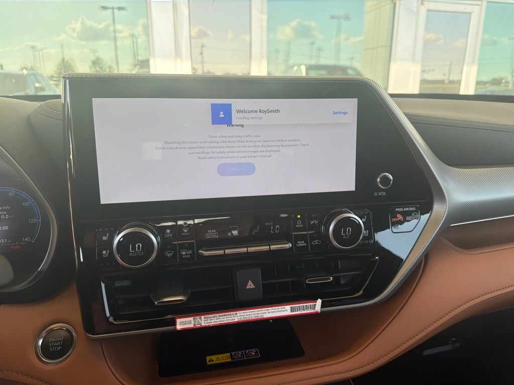 2025 Toyota Highlander Platinum