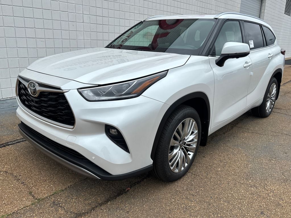 2026 Toyota Highlander Platinum