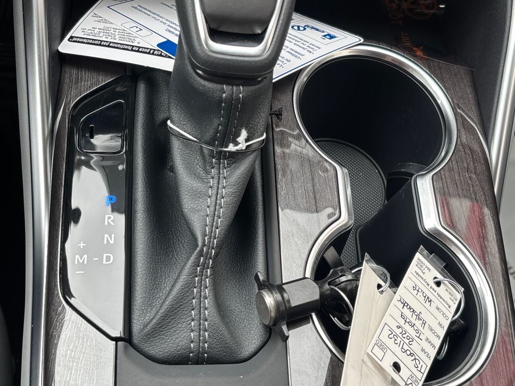 2026 Toyota Highlander Platinum