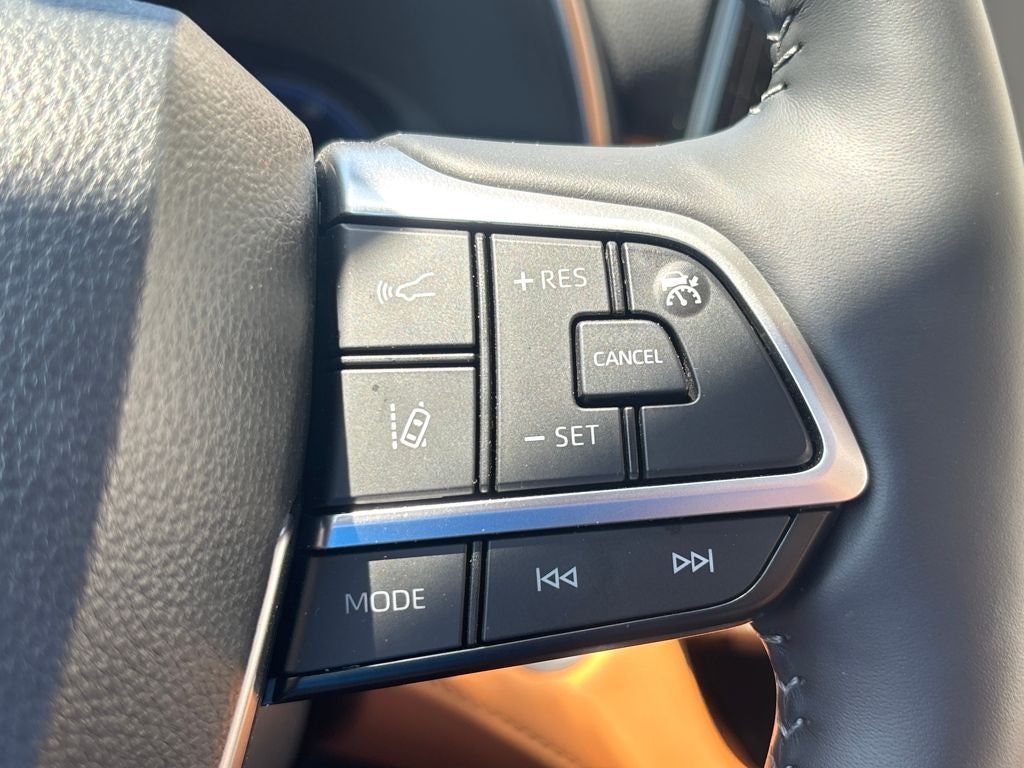 2025 Toyota Highlander Platinum