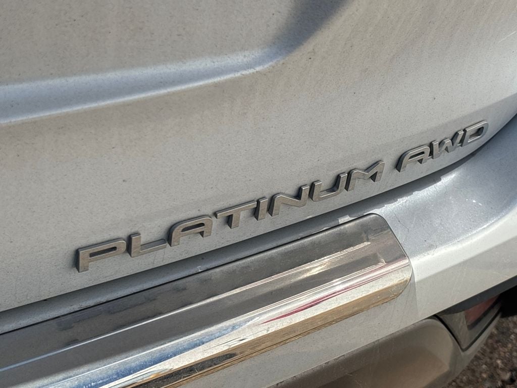 2025 Toyota Highlander Platinum