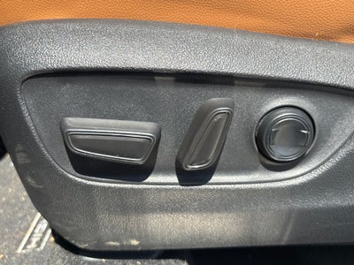 2025 Toyota Highlander Platinum