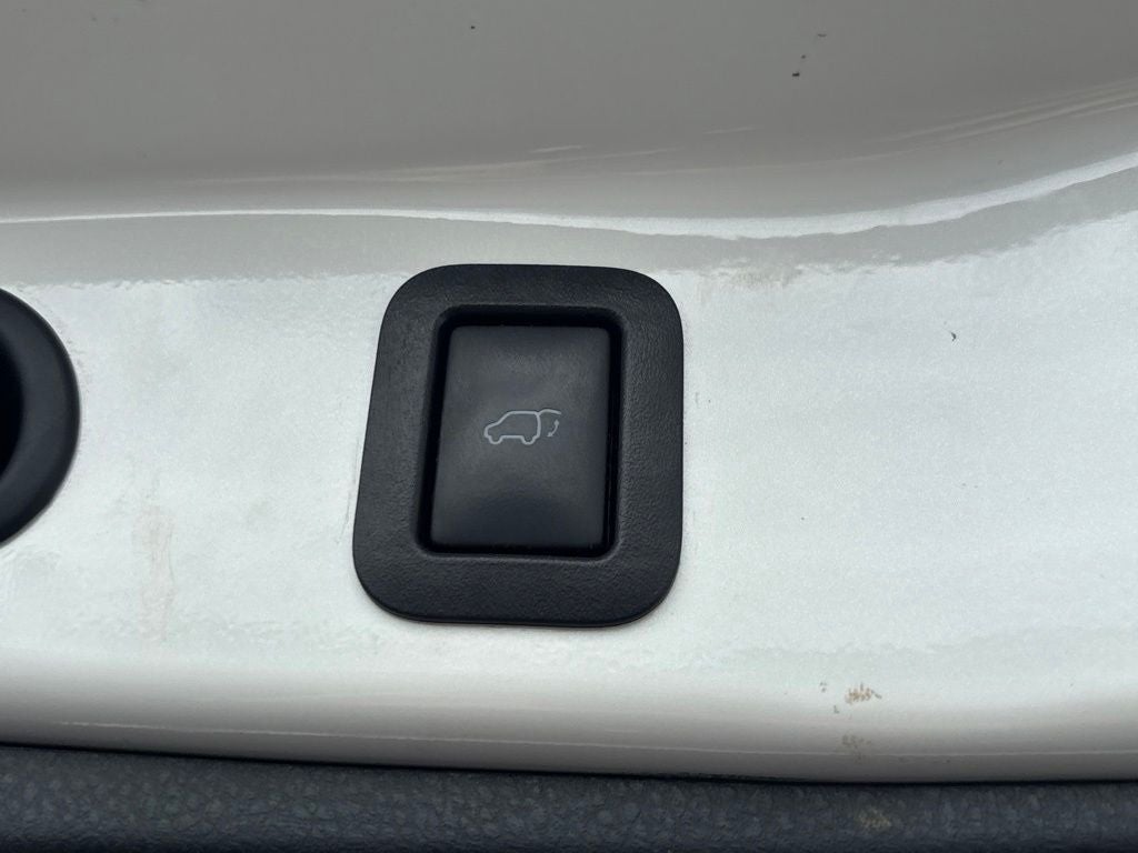 2016 Toyota Highlander XLE V6