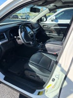 2014 Toyota Highlander XLE V6