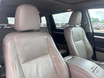 2016 Toyota Highlander XLE V6