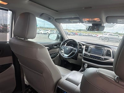 2019 Toyota Highlander XLE