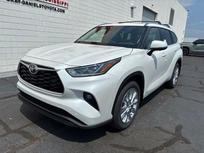 2026 Toyota Highlander Hybrid Limited