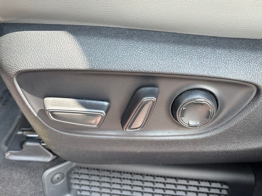 2026 Toyota Sienna XLE 8 Passenger
