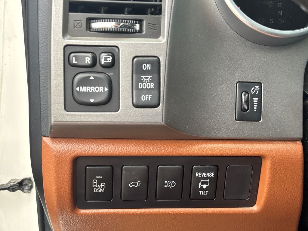 2014 Toyota Sequoia Platinum