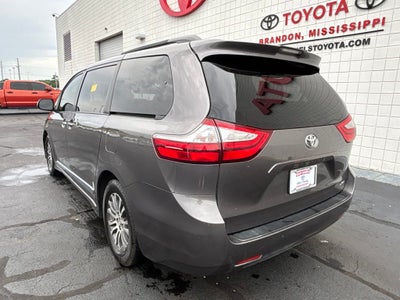 2019 Toyota Sienna XLE Premium 8 Passenger