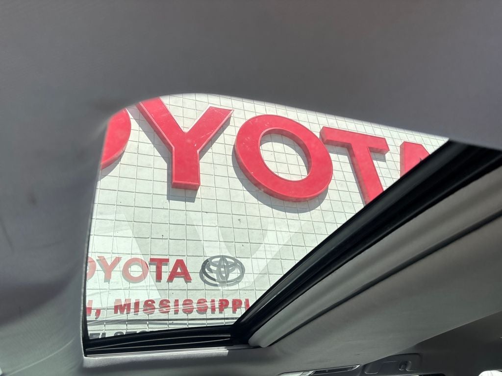 2018 Toyota Highlander Base