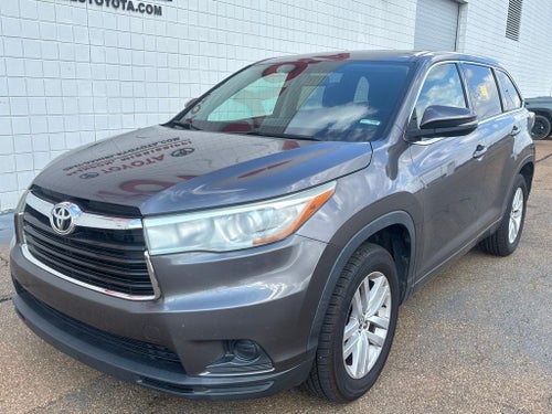2016 Toyota Highlander LE