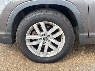 2016 Toyota Highlander LE