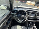 2017 Toyota Highlander LE