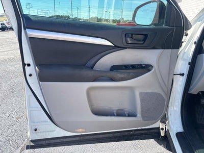 2017 Toyota Highlander LE