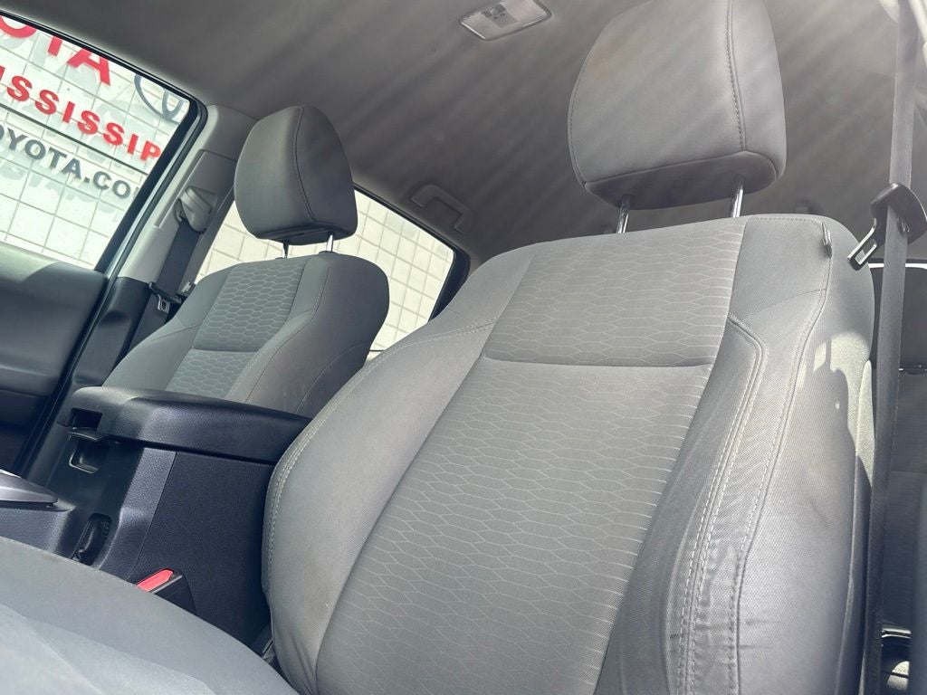 2019 Toyota Tacoma SR5 V6