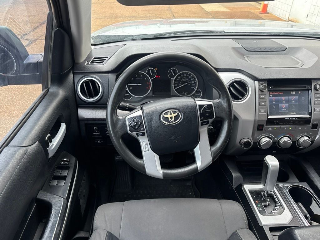 2017 Toyota Tundra SR5