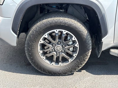 2022 Toyota Tundra SR5