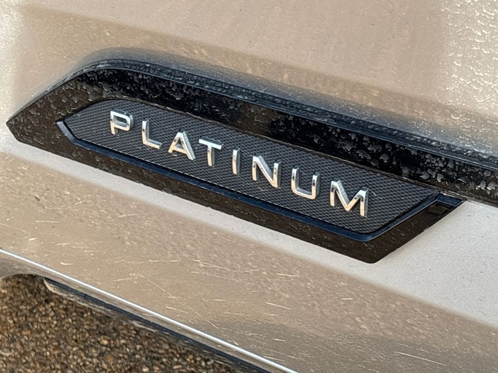 2024 Toyota Tundra Platinum