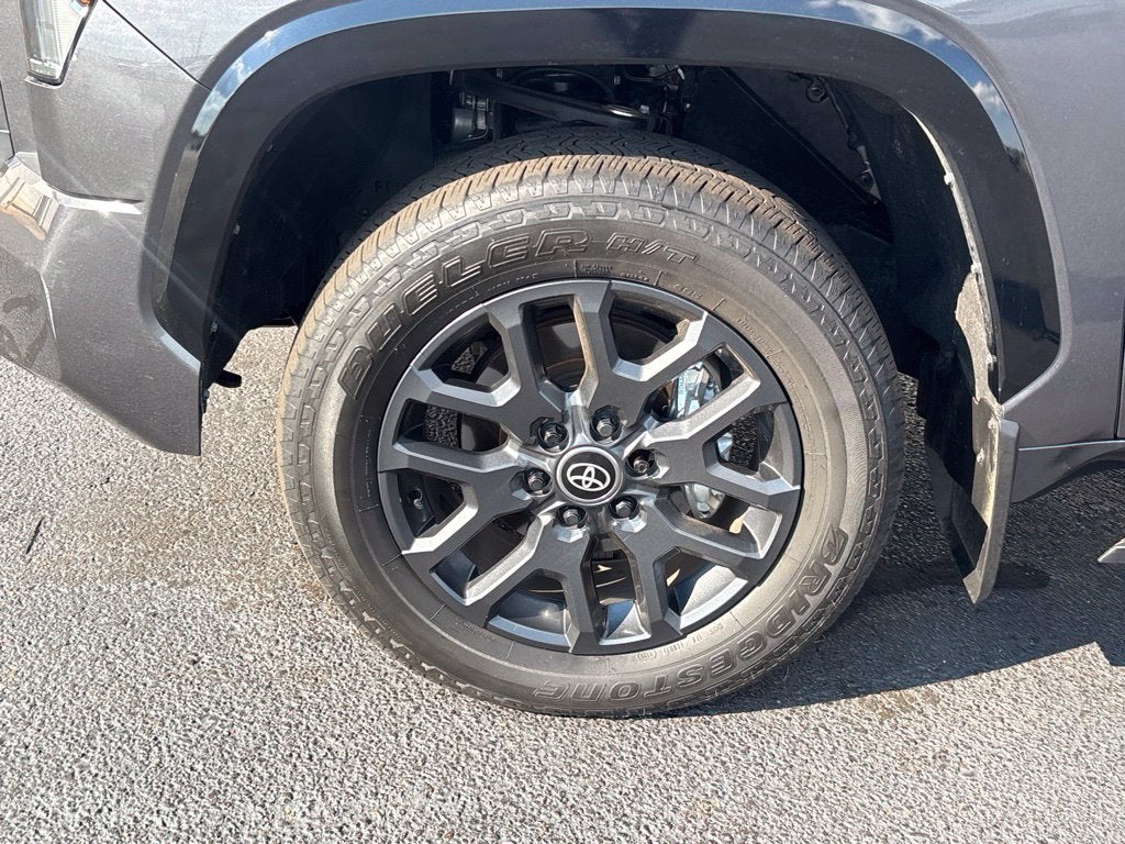 2025 Toyota Tundra Hybrid Platinum