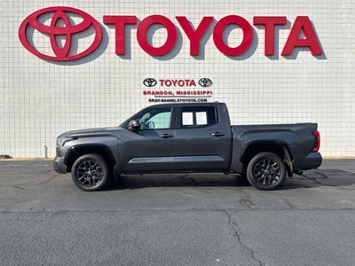 2025 Toyota Tundra Hybrid Platinum
