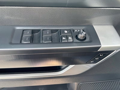 2025 Toyota Tundra Hybrid Platinum