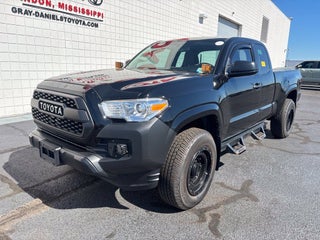2017 Toyota Tacoma SR