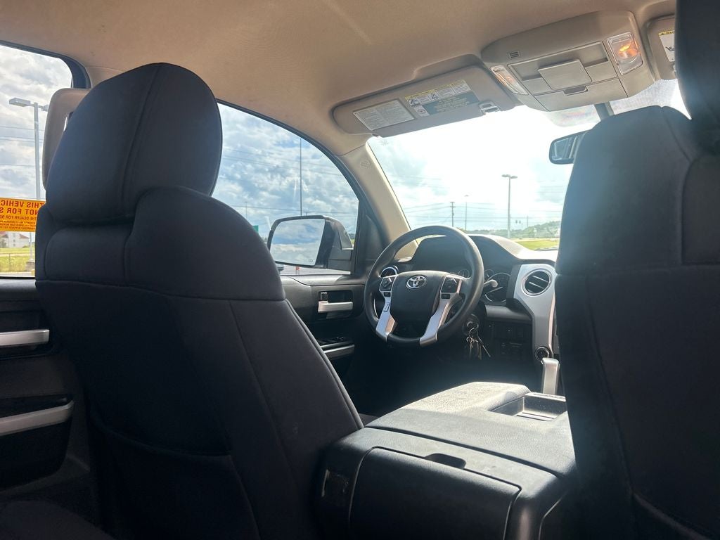 2017 Toyota Tundra SR5