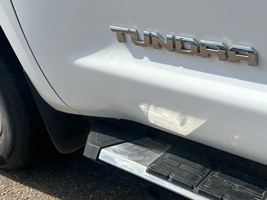 2017 Toyota Tundra SR5