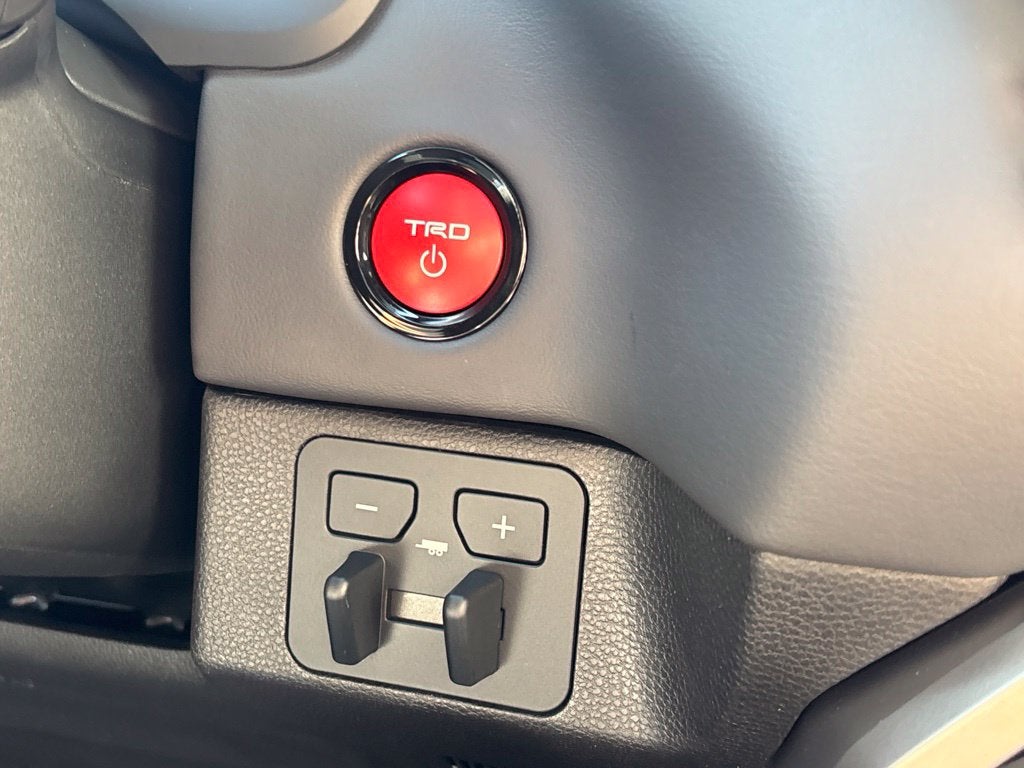 2026 Toyota Tundra Hybrid Limited
