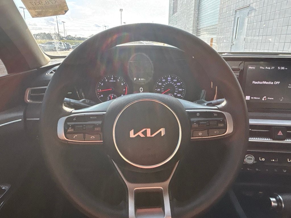 2023 Kia K5 LXS